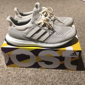 Adidas ultra boost cream size 9.5